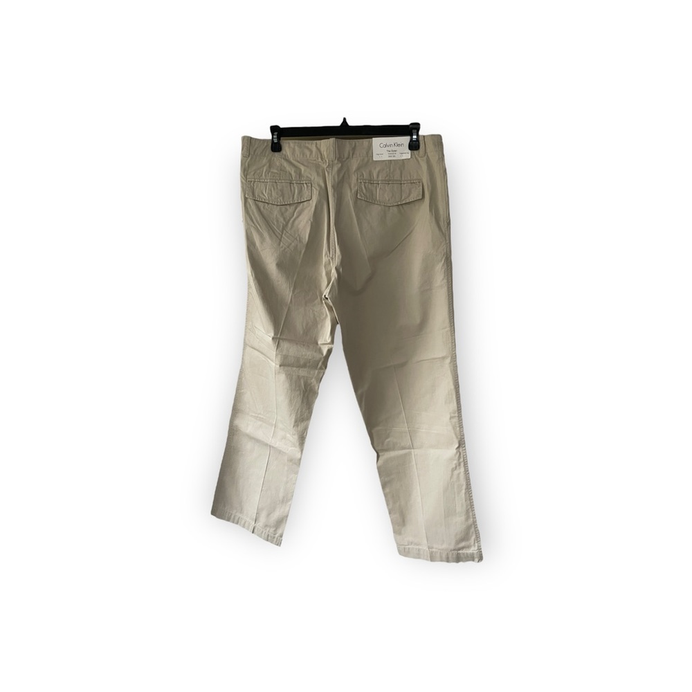 NWT Men’s Calvin Klein The Dylan pants 38 x 30 in light stone